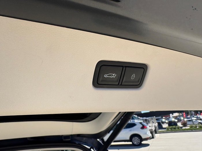 2025 Genesis GV70 SIGNATURE PERFORMANCE