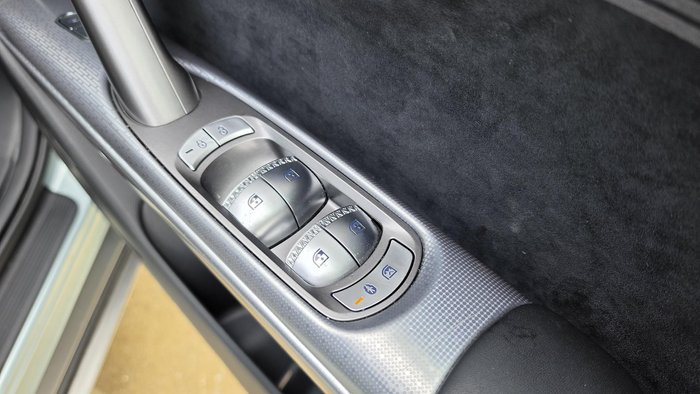 2024 Genesis GV60 AWD