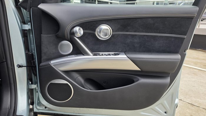 2024 Genesis GV60 AWD