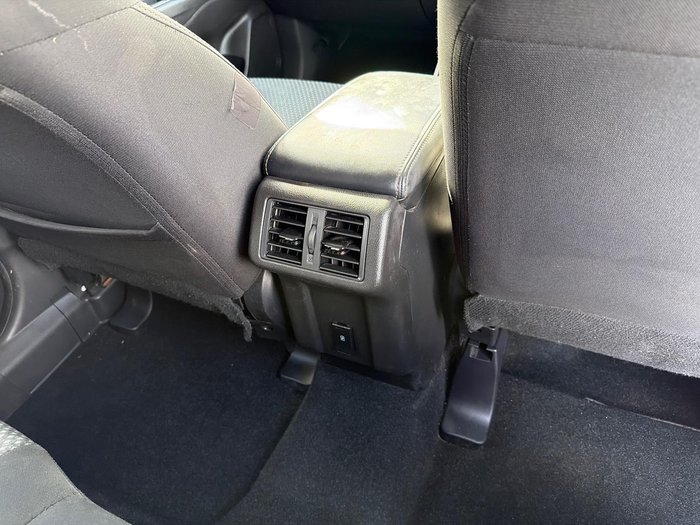 2021 Mitsubishi Outlander ES