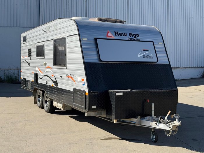 2015 New Age Caravans Big Red 19 Es2