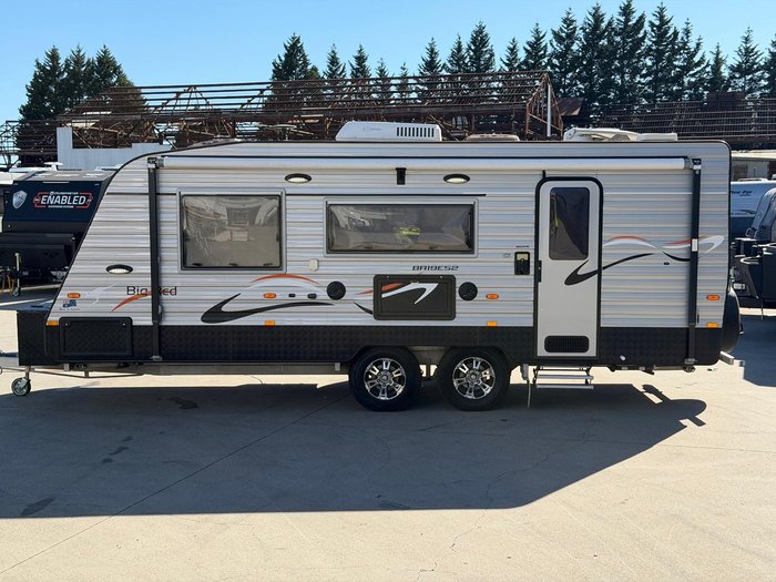 2015 New Age Caravans Big Red 19 Es2