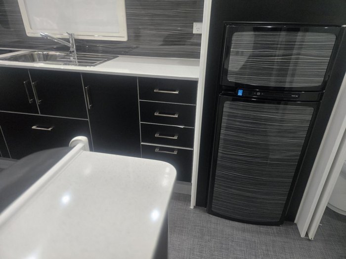 2015 New Age Caravans Big Red 19 Es2