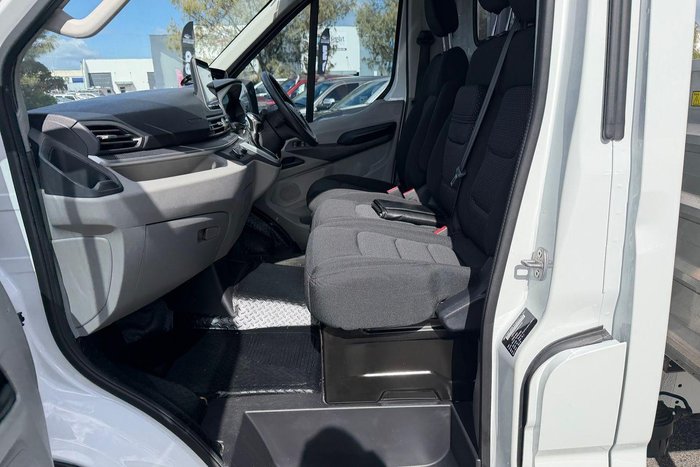 2021 LDV Deliver 9 LWB