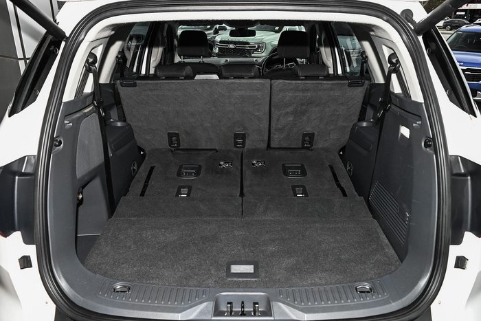 2017 Ford Everest Trend