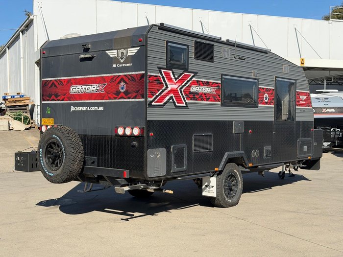 2024 JB Caravans Gator X 17'10 Rear Door