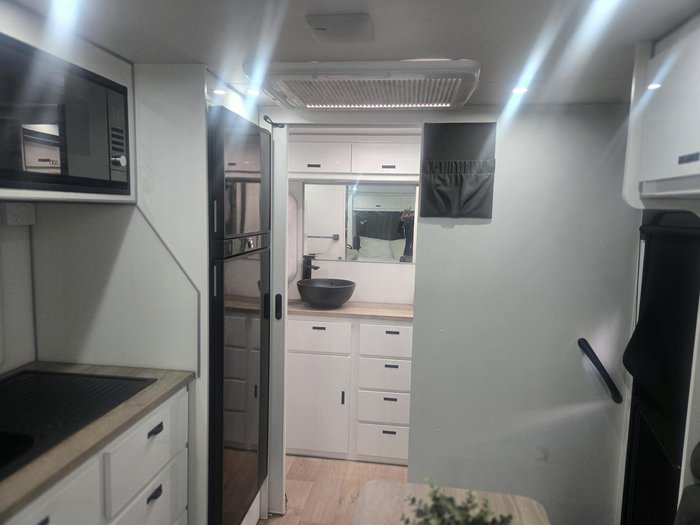 2024 JB Caravans Gator X 17'10 Rear Door