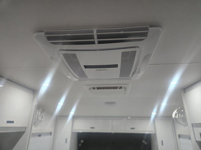 2024 JB Caravans Gator X 17'10 Rear Door