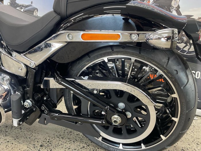 2026 Harley-Davidson Breakout 117 (FXBR) Softail Black