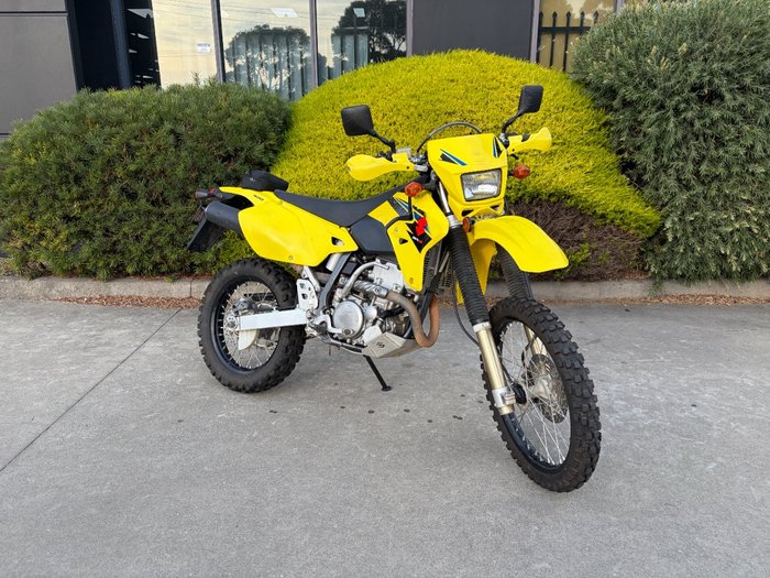 2019 Suzuki DR-Z400E Yellow