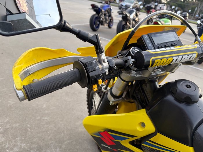 2019 Suzuki DR-Z400E Yellow