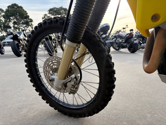 2019 Suzuki DR-Z400E Yellow