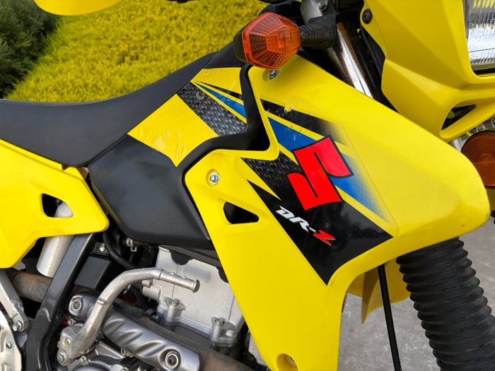 2019 Suzuki DR-Z400E Yellow