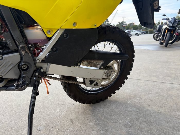 2019 Suzuki DR-Z400E Yellow
