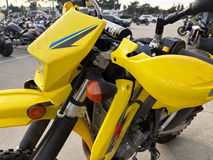 2019 Suzuki DR-Z400E Yellow