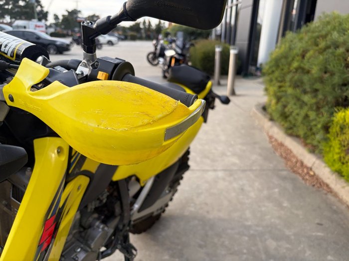2019 Suzuki DR-Z400E Yellow