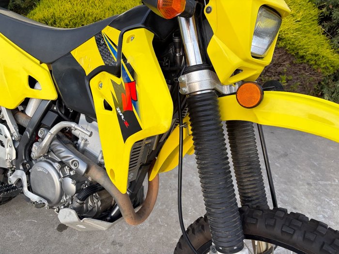 2019 Suzuki DR-Z400E Yellow