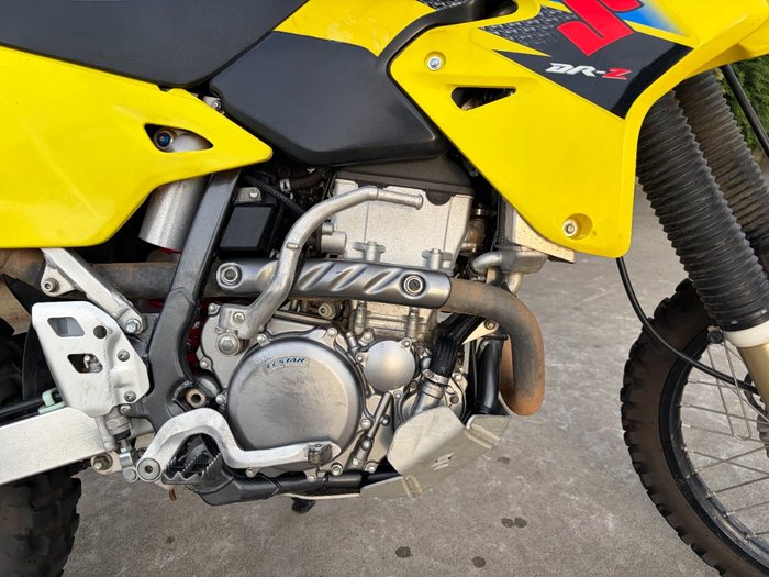 2019 Suzuki DR-Z400E Yellow