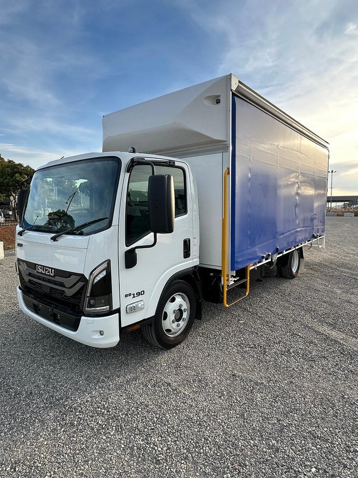 2026 Isuzu N Series NQR 88/80-190 AM D42