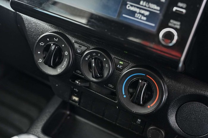 2022 Toyota Hilux SR Hi-Rider