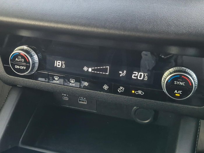2023 Mitsubishi Outlander ES
