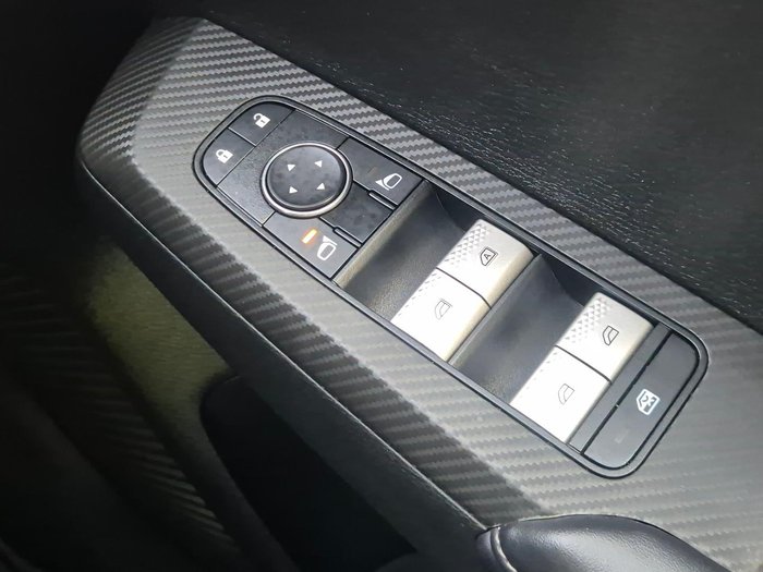 2023 Mitsubishi Outlander ES