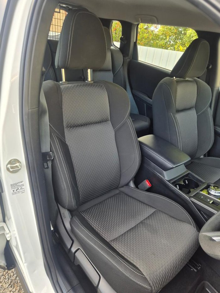 2023 Mitsubishi Outlander ES