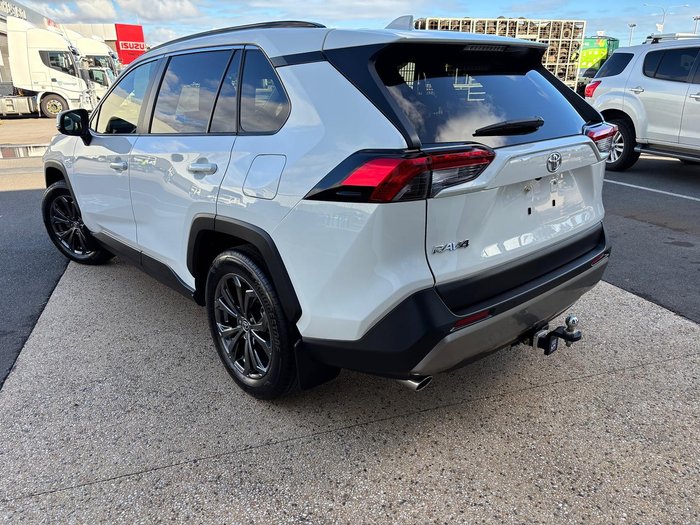 2023 Toyota RAV4 GXL
