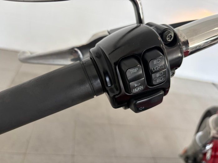 2012 Harley-Davidson Dyna Super Glide Custom 1584 (FXDC) Dyna Red