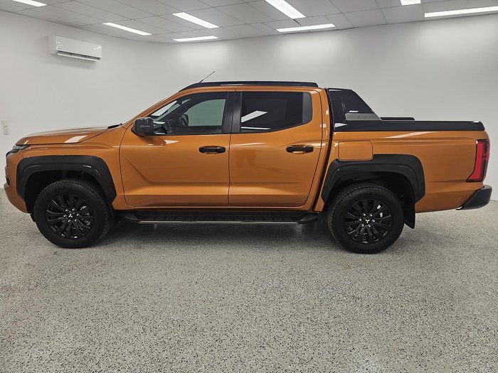 2024 Mitsubishi Triton GSR MV MY24 4X4 Dual Range Yamabuki Orange