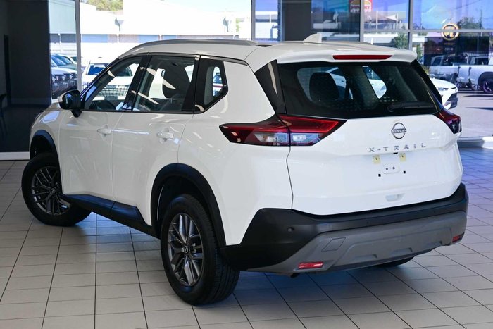 2024 Nissan X-TRAIL ST