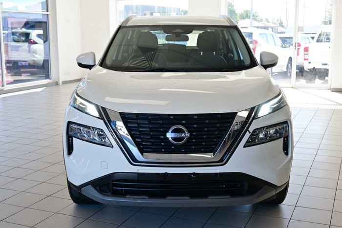2024 Nissan X-TRAIL ST