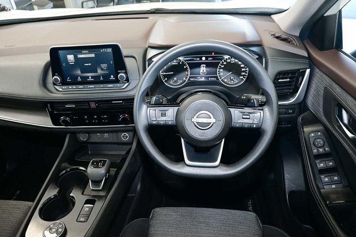 2024 Nissan X-TRAIL ST