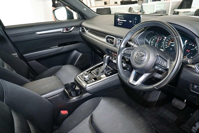 2023 Mazda CX-8 G25 Sport