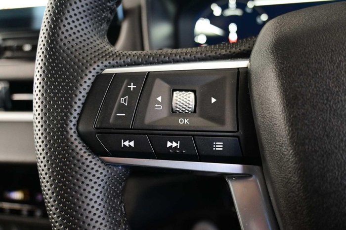 2025 Mitsubishi Outlander LS