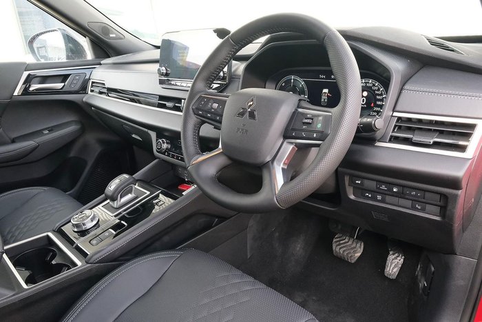 2025 Mitsubishi Outlander