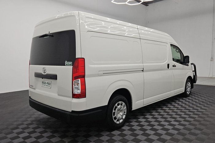 2021 Toyota Hiace
