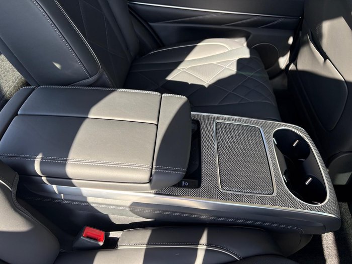 2025 Genesis GV80 3.5T Signature