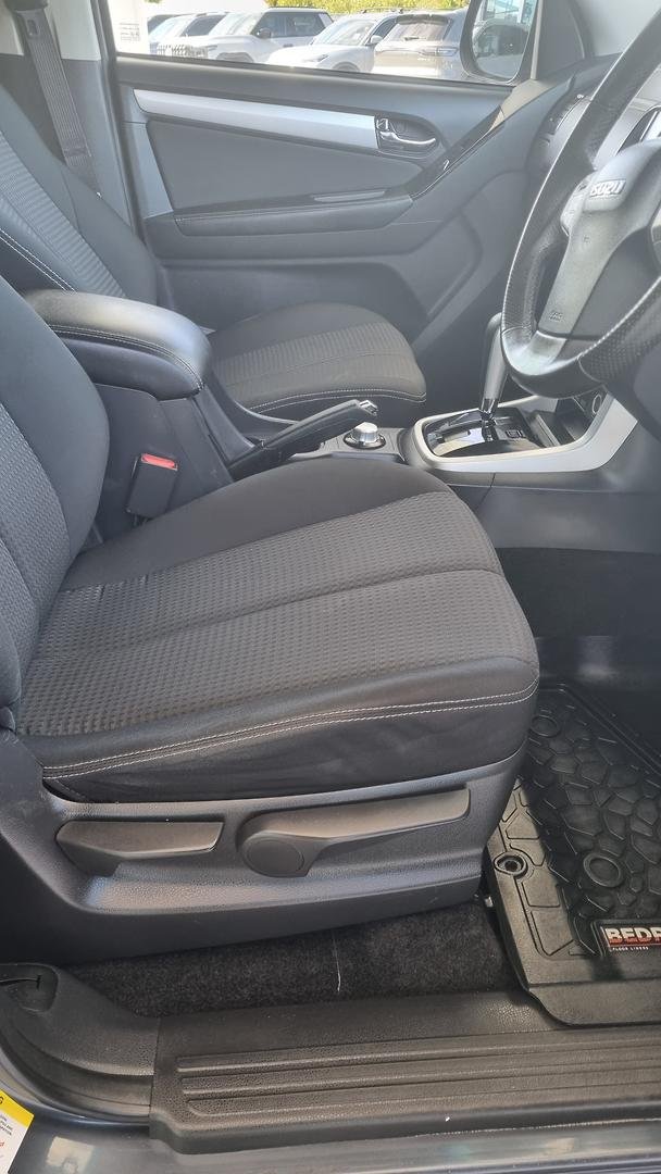 2017 Isuzu MU-X LS-U