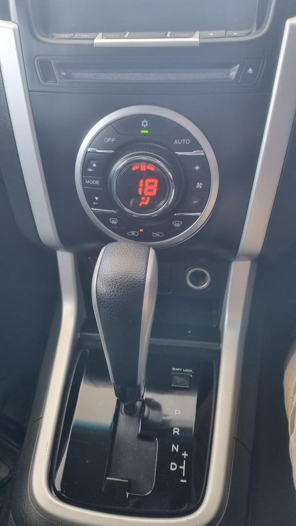 2017 Isuzu MU-X LS-U