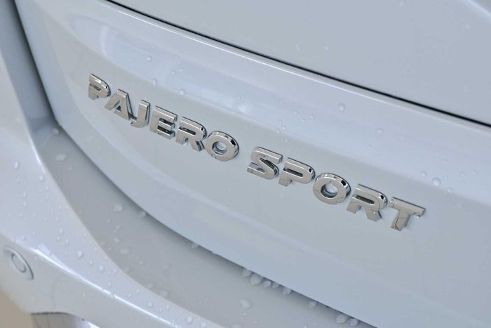 2025 Mitsubishi Pajero Sport Exceed