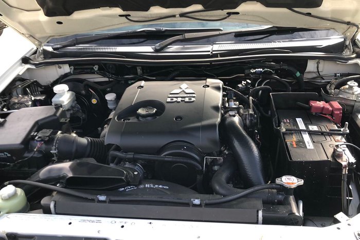 2014 Mitsubishi Triton GLX