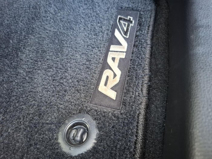 2022 Toyota RAV4 GX