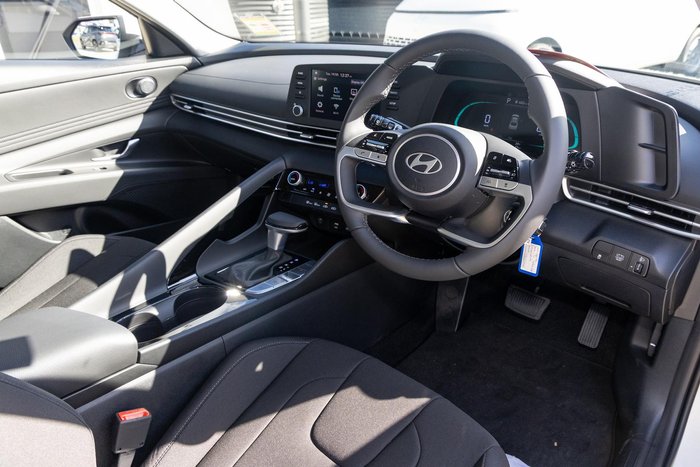 2026 Hyundai i30 Hybrid