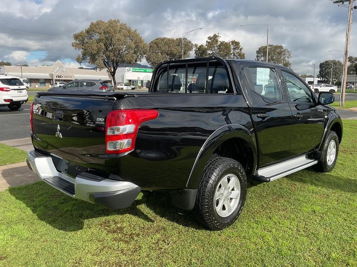 2016 Mitsubishi Triton GLX