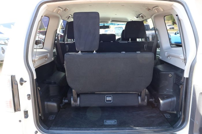 2011 Mitsubishi Pajero GLS