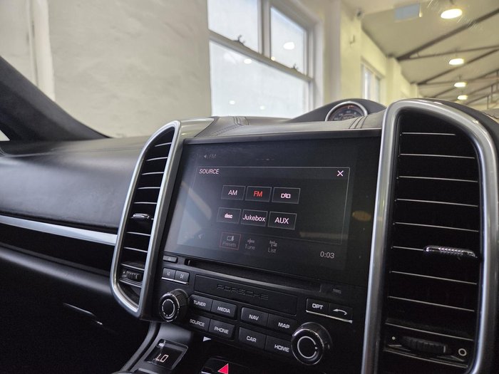 2016 Porsche Cayenne GTS