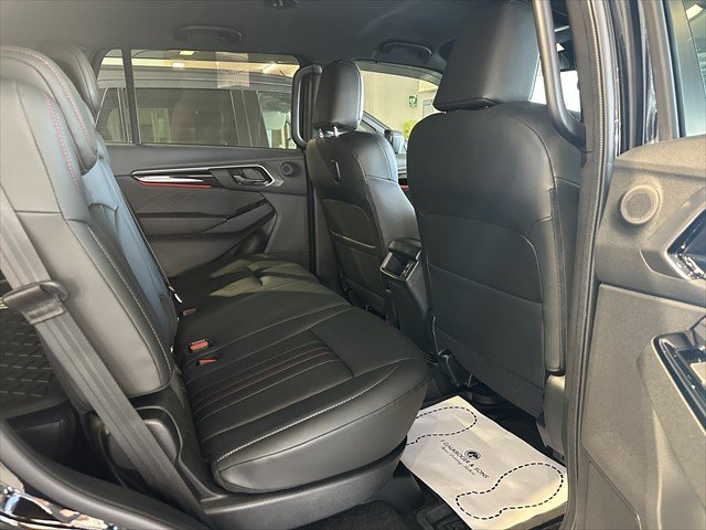 2026 ISUZU MU-X XT