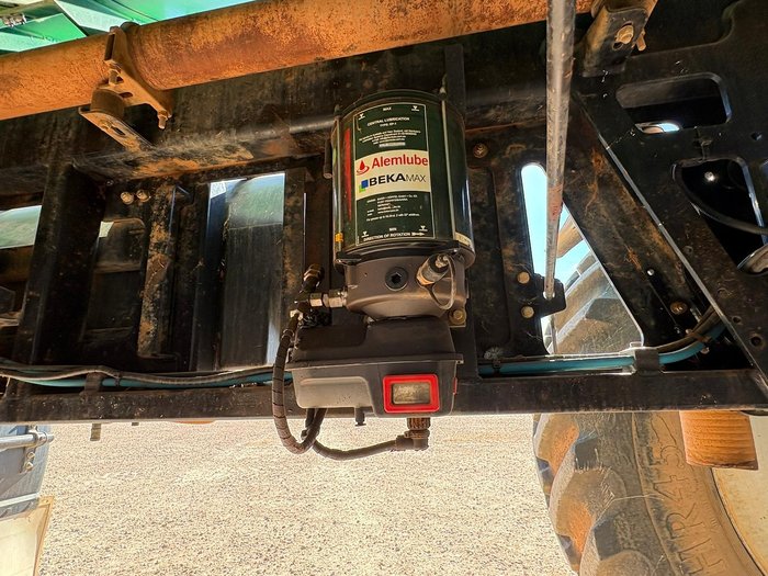 2019 Goldacres Super Cruiser G8 Sp Sprayer