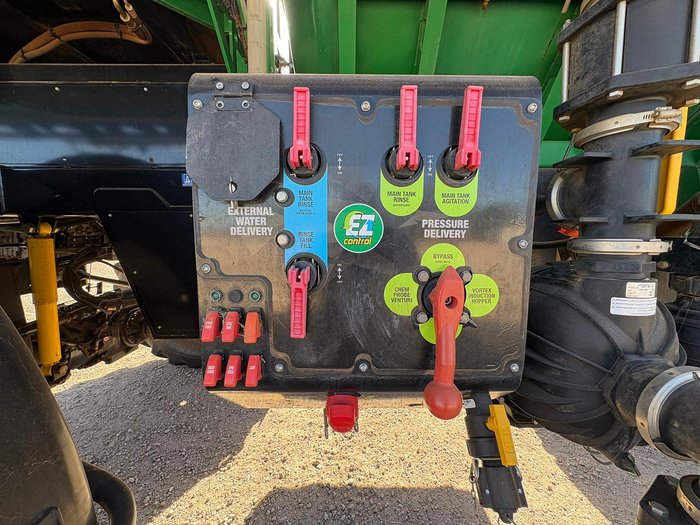 2019 Goldacres Super Cruiser G8 Sp Sprayer